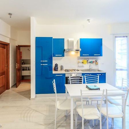 Appartamento Ristrutturato A Nuovo !!! Varazze Extérieur photo