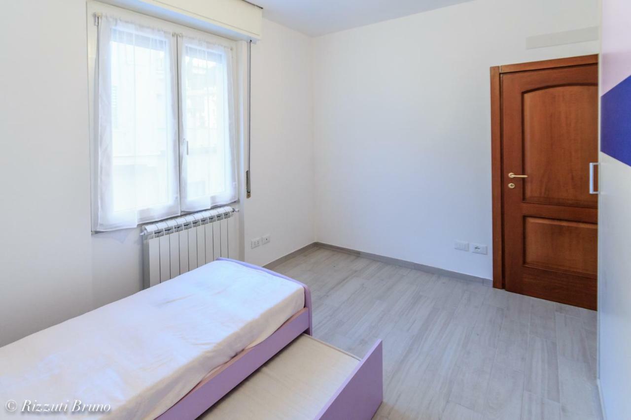 Appartamento Ristrutturato A Nuovo !!! Varazze Extérieur photo