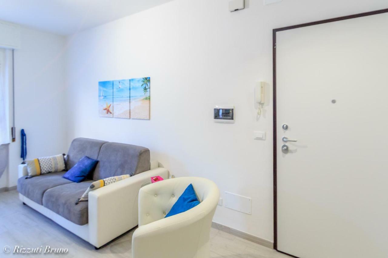 Appartamento Ristrutturato A Nuovo !!! Varazze Extérieur photo