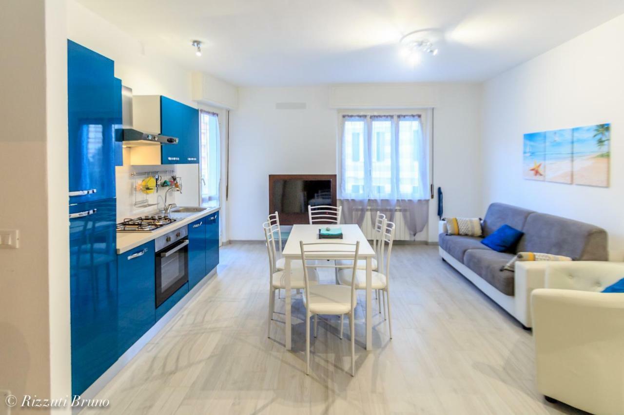 Appartamento Ristrutturato A Nuovo !!! Varazze Extérieur photo